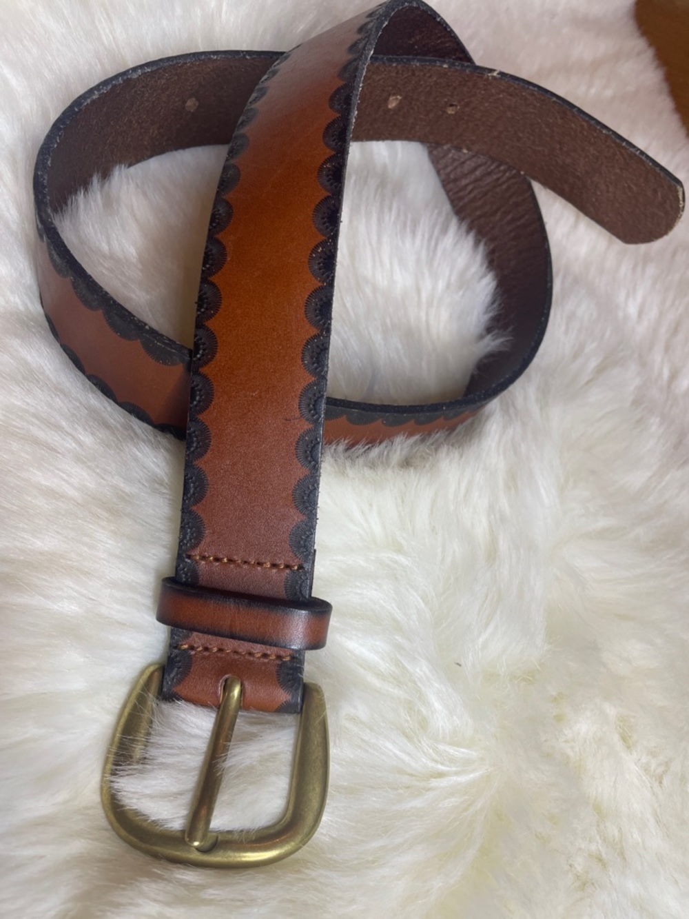 J. Crew Tan Brown Leather‎ Belt with Scalloped Black Edge and Brass Buckle